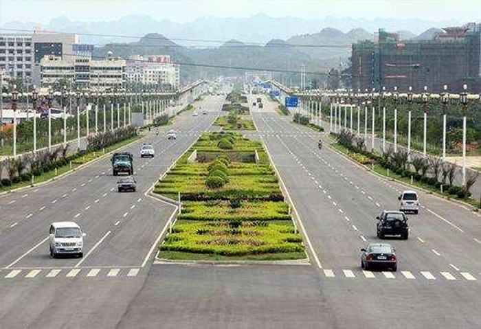 崇左市環城東路